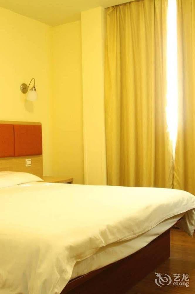 Homeinns Hotel Huizhou  Exterior foto